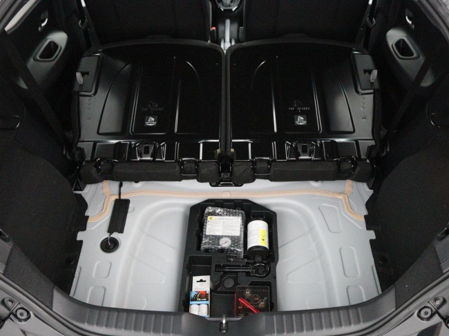 Toyota Aygo X - 1.0 VVT-i S-CVT Pulse