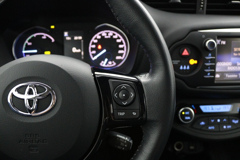 Toyota Yaris - 1.5 Hybrid Design Sport 20