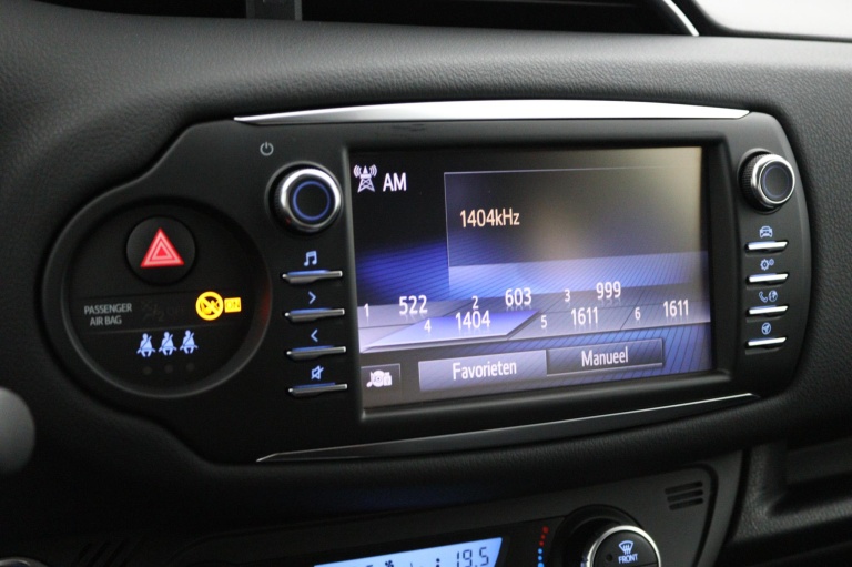 Toyota Yaris - 1.5 Hybrid Design Sport 41