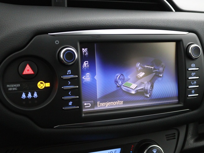 Toyota Yaris - 1.5 Hybrid Design Sport