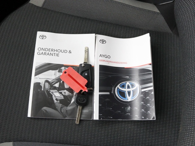 Toyota Aygo - 1.0 VVT-i x-play