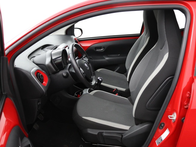 Toyota Aygo - 1.0 VVT-i x-play