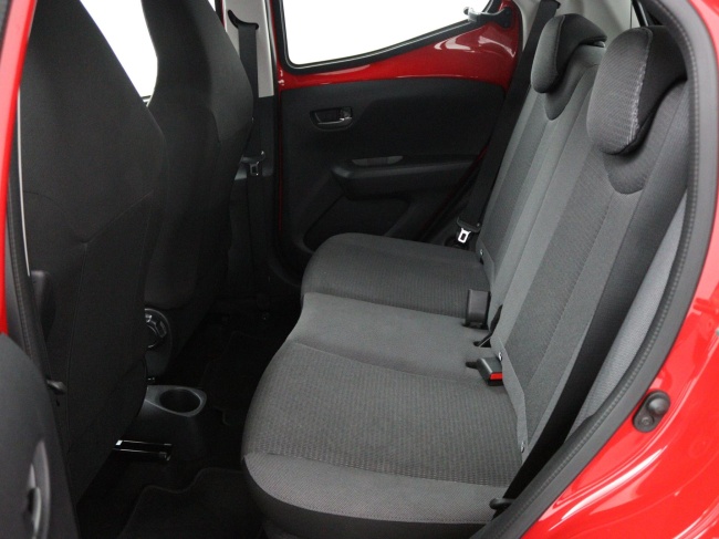 Toyota Aygo - 1.0 VVT-i x-play