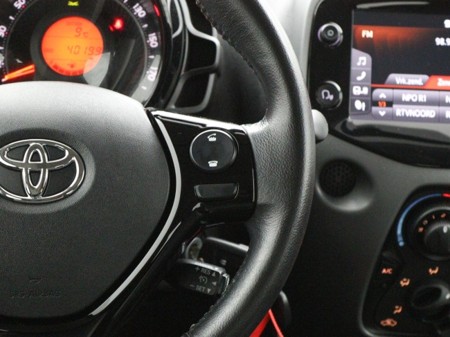 Toyota Aygo - 1.0 VVT-i x-play