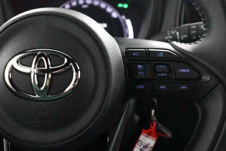 Toyota Aygo X - 1.0 VVT-i S-CVT Pulse 21