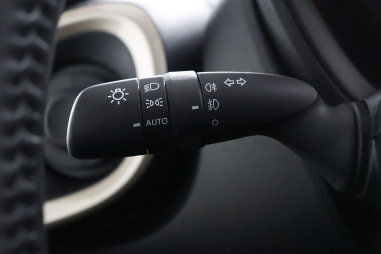 Toyota Aygo X - 1.0 VVT-i S-CVT Pulse 30