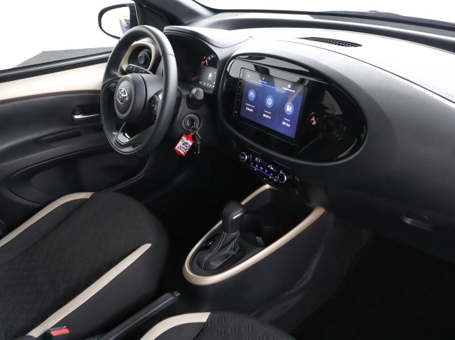 Toyota Aygo X - 1.0 VVT-i S-CVT Pulse