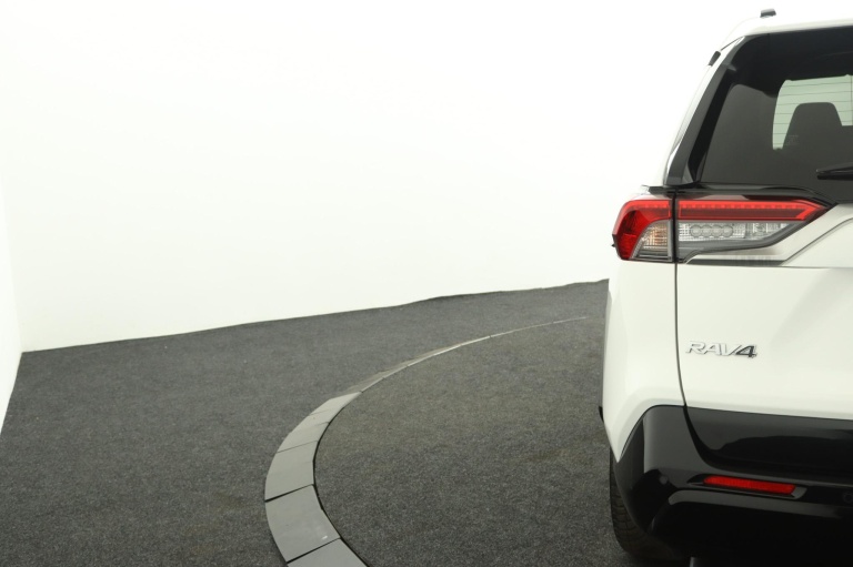 Toyota RAV4 - 2.5 Plug-in Hybrid AWD Dynamic 40