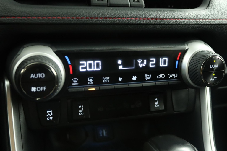 Toyota RAV4 - 2.5 Plug-in Hybrid AWD Dynamic 7