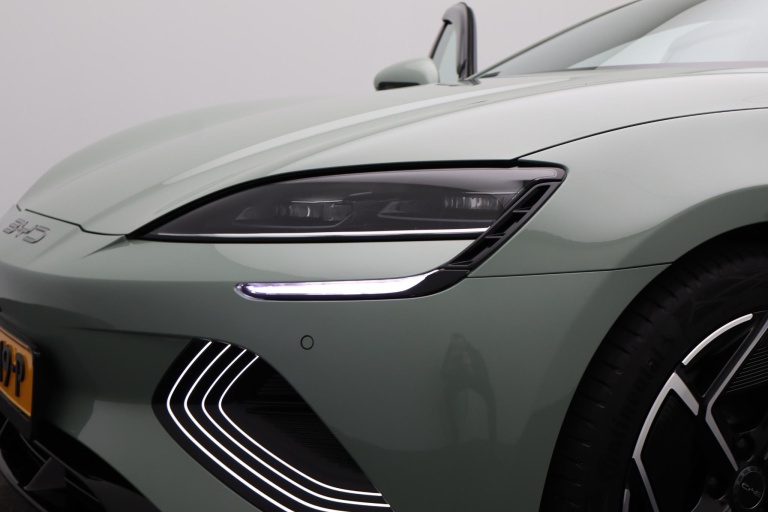 BYD SEAL - Design RWD 82.5 kWh 15