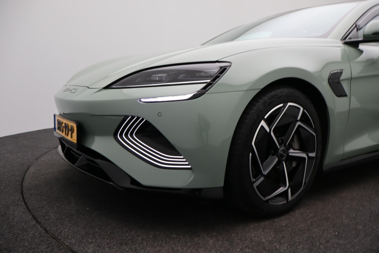 BYD SEAL - Design RWD 82.5 kWh 35