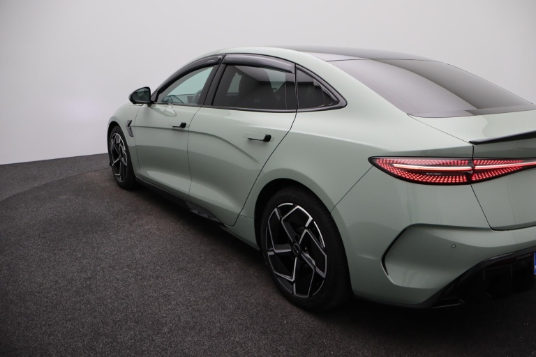 BYD SEAL - Design RWD 82.5 kWh 36