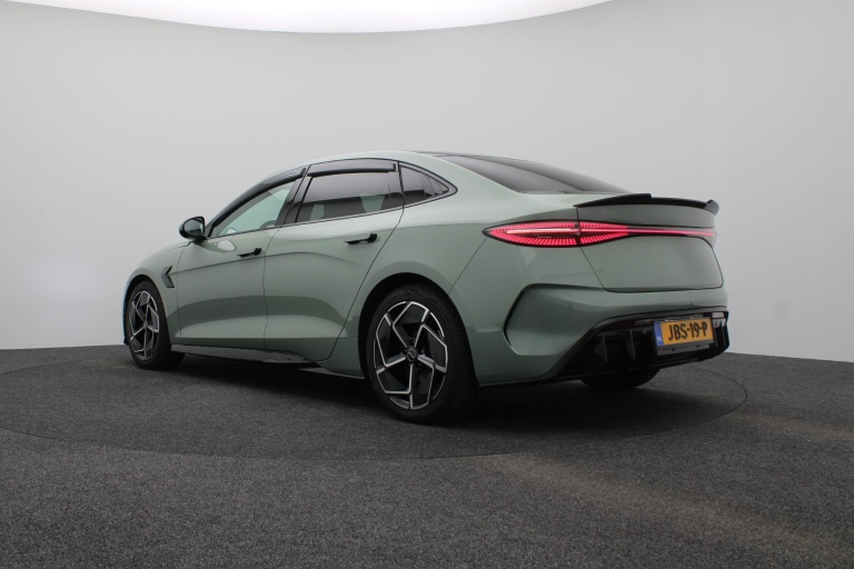 BYD SEAL - Design RWD 82.5 kWh 4