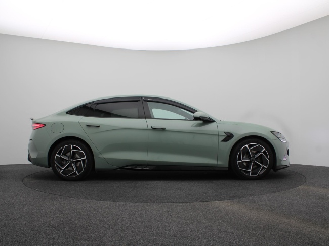 BYD SEAL - Design RWD 82.5 kWh