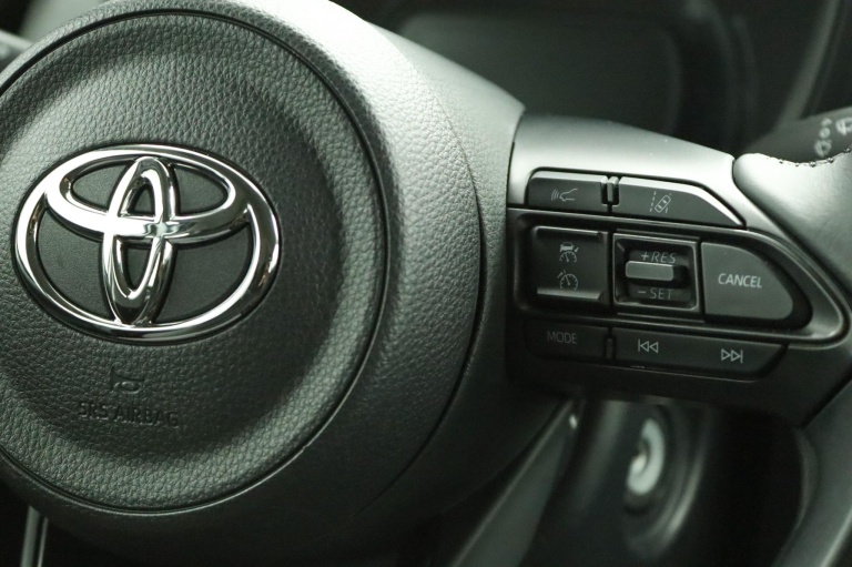 Toyota Aygo X - 1.0 VVT-i MT Play 21