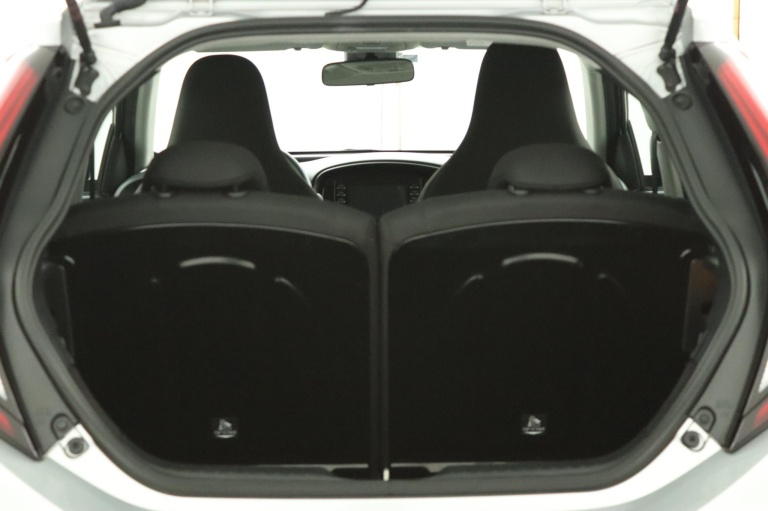 Toyota Aygo X - 1.0 VVT-i MT Play 24