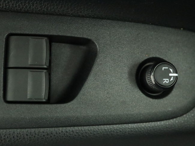 Toyota Aygo X - 1.0 VVT-i MT Play