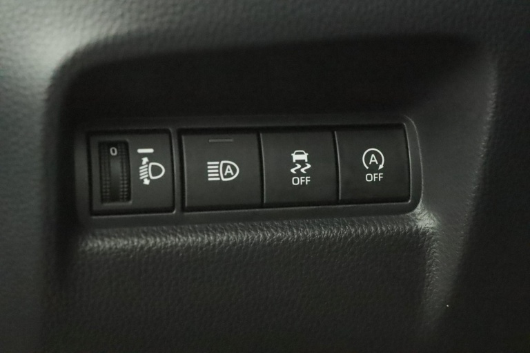 Toyota Aygo X - 1.0 VVT-i MT Play 28