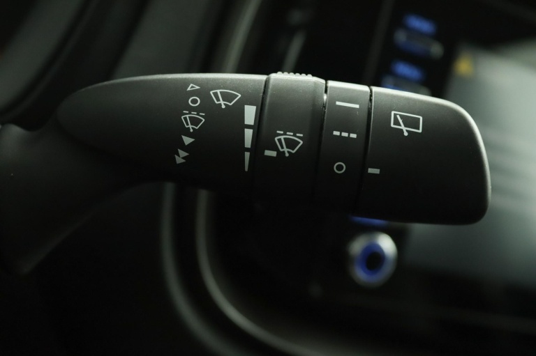 Toyota Aygo X - 1.0 VVT-i MT Play 29