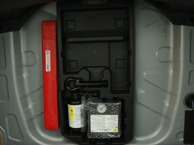 Toyota Aygo X - 1.0 VVT-i MT Play