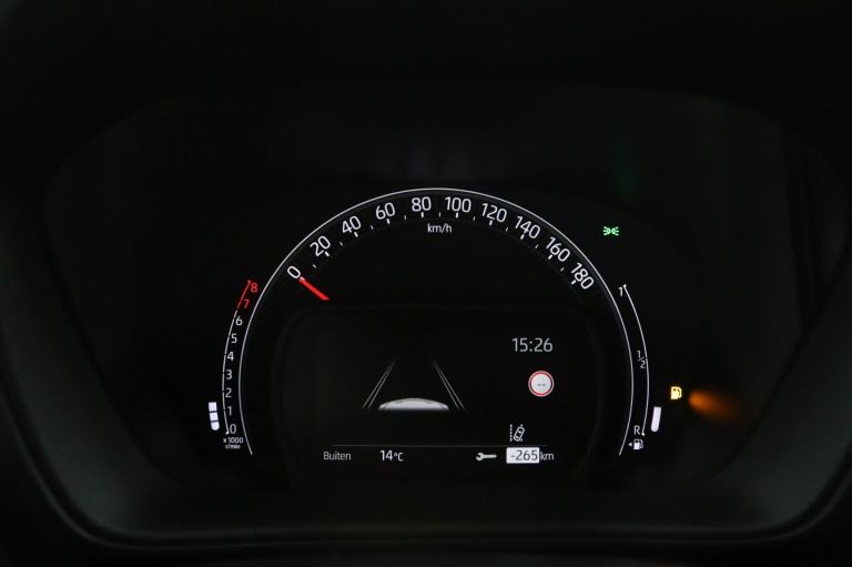 Toyota Aygo X - 1.0 VVT-i MT Play 40