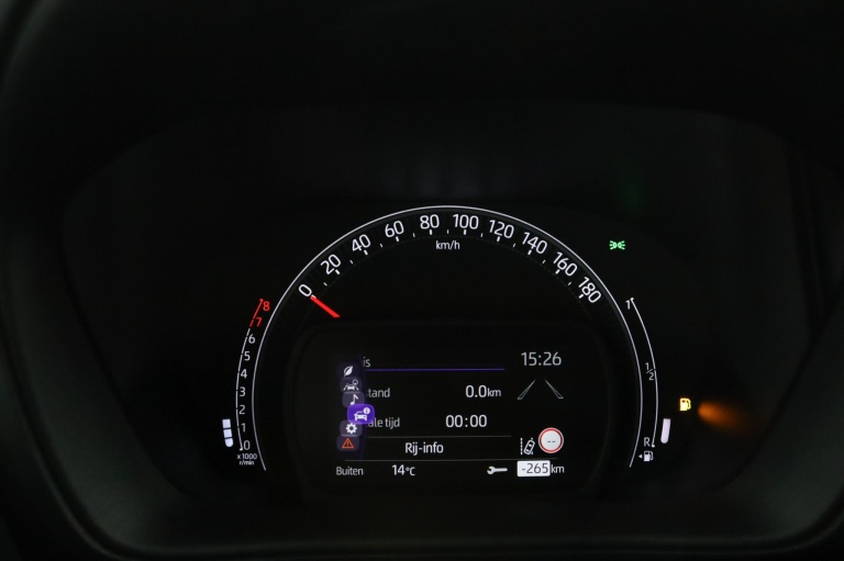 Toyota Aygo X - 1.0 VVT-i MT Play 42