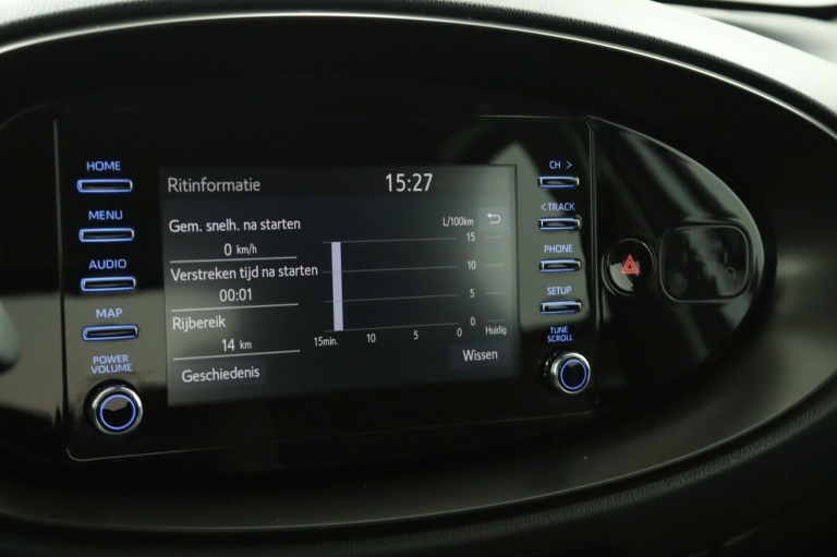 Toyota Aygo X - 1.0 VVT-i MT Play 51