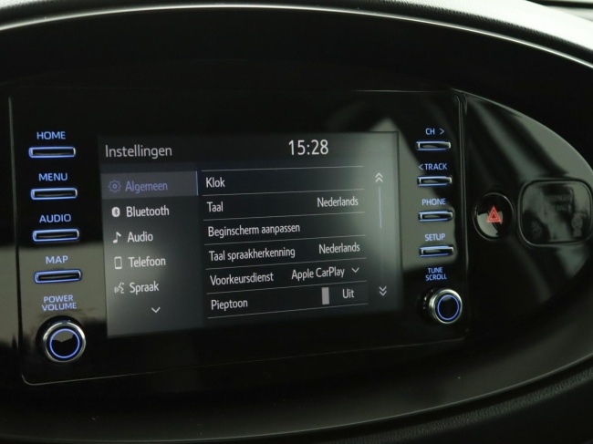 Toyota Aygo X - 1.0 VVT-i MT Play