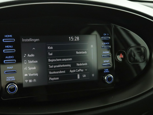 Toyota Aygo X - 1.0 VVT-i MT Play