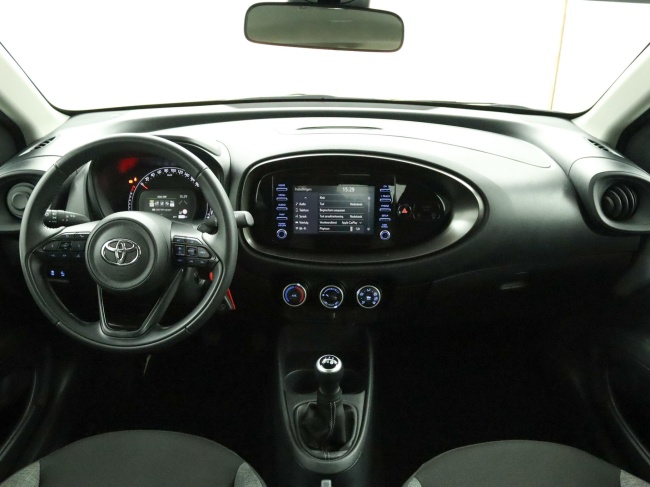 Toyota Aygo X - 1.0 VVT-i MT Play