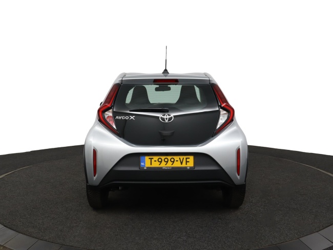Toyota Aygo X - 1.0 VVT-i MT Play