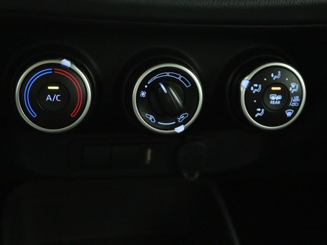 Toyota Aygo X - 1.0 VVT-i MT Play