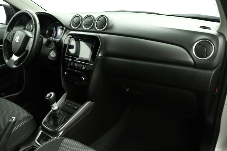 Suzuki Vitara - 1.4 Boosterjet Select Smart Hybrid 42