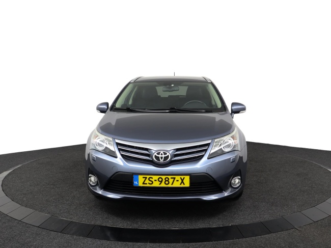 Toyota Avensis Wagon - 1.8 VVTi Dynamic Business