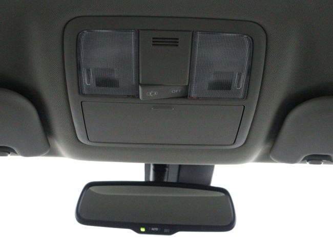 Toyota Avensis Wagon - 1.8 VVTi Dynamic Business