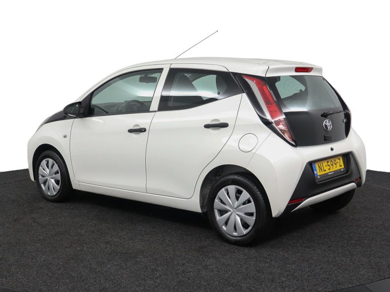Toyota Aygo - 1.0 VVT-i x-now 11
