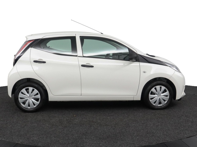 Toyota Aygo - 1.0 VVT-i x-now
