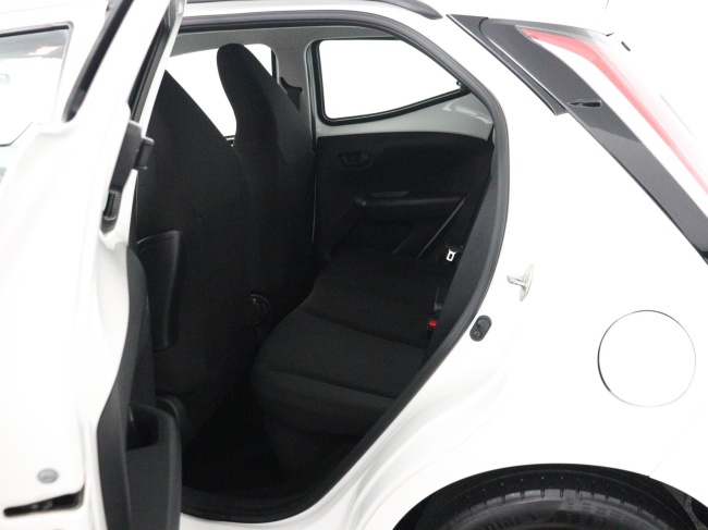 Toyota Aygo - 1.0 VVT-i x-now