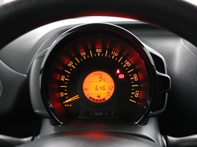 Toyota Aygo - 1.0 VVT-i x-now