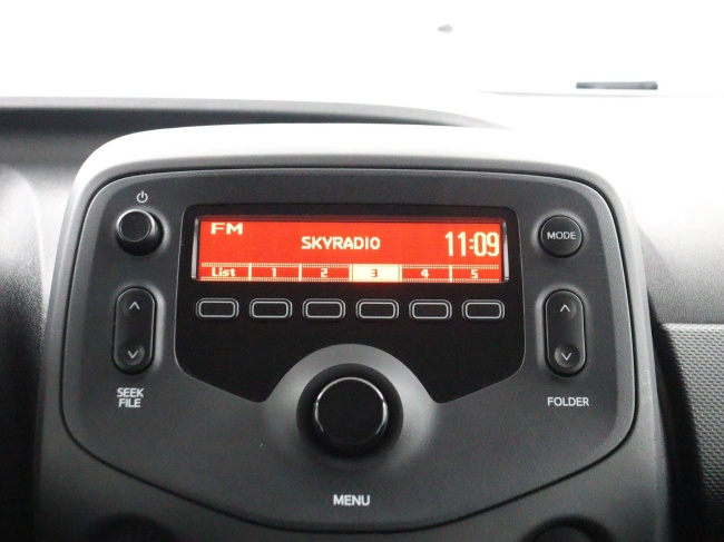 Toyota Aygo - 1.0 VVT-i x-now