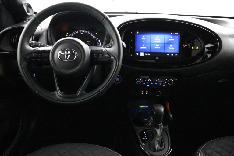 Toyota Aygo X - 1.0 VVT-i S-CVT Premium 47