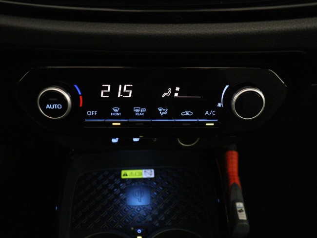 Toyota Aygo X - 1.0 VVT-i S-CVT Premium