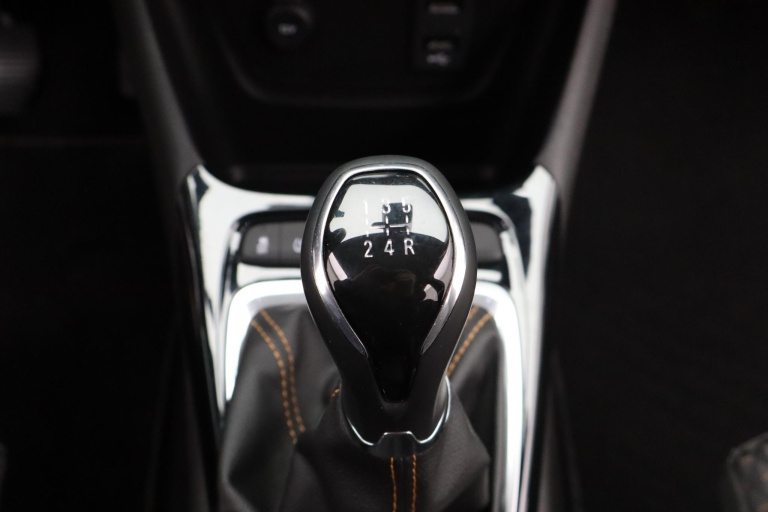 Opel Crossland X - 1.2 Turbo Innovation 18