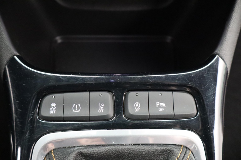 Opel Crossland X - 1.2 Turbo Innovation 24