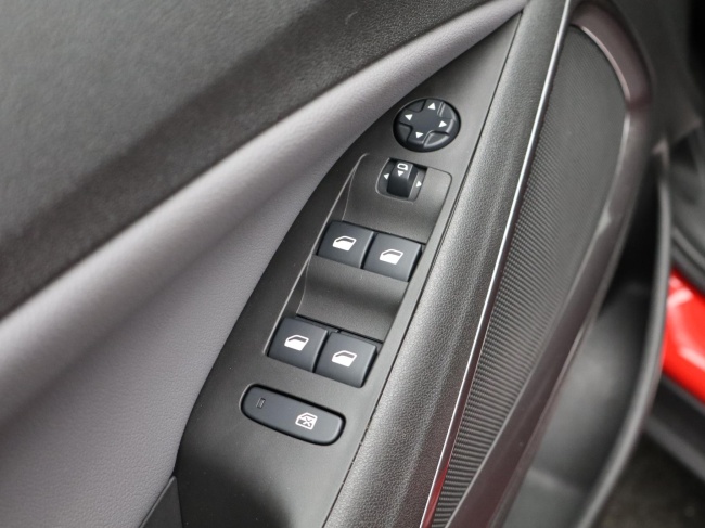 Opel Crossland X - 1.2 Turbo Innovation