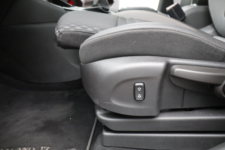 Opel Crossland X - 1.2 Turbo Innovation 27