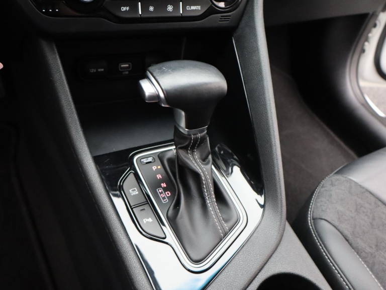 Kia Niro - 1.6 GDi Hybrid DynamicLine 21