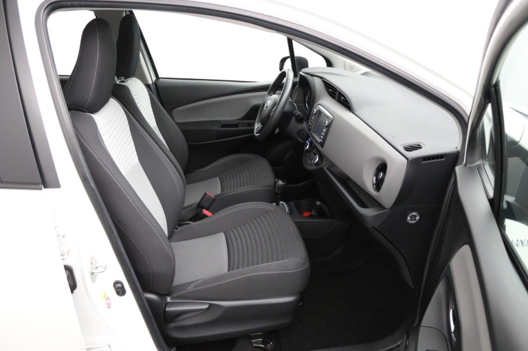 Toyota Yaris - 1.5 Hybrid Aspiration 22