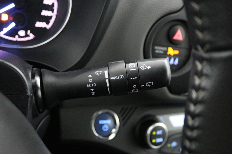 Toyota Yaris - 1.5 Hybrid Aspiration 32