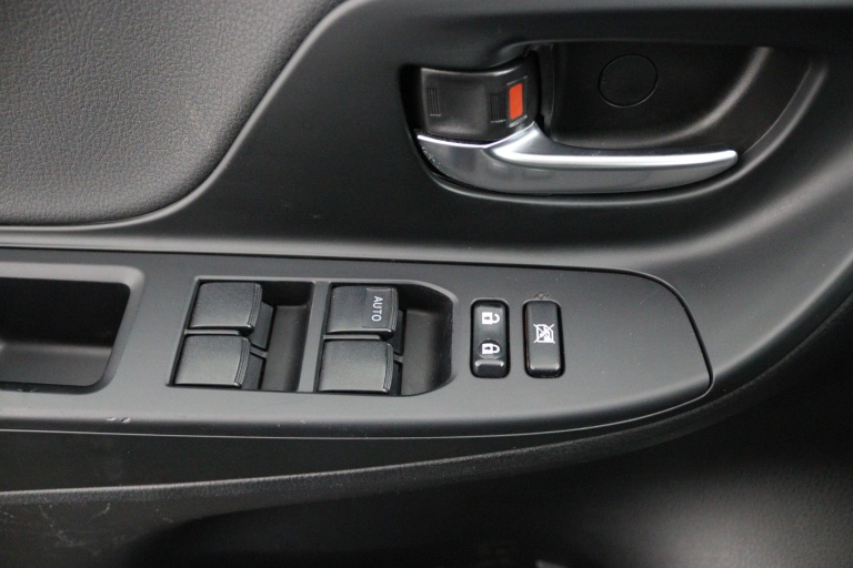 Toyota Yaris - 1.5 Hybrid 28